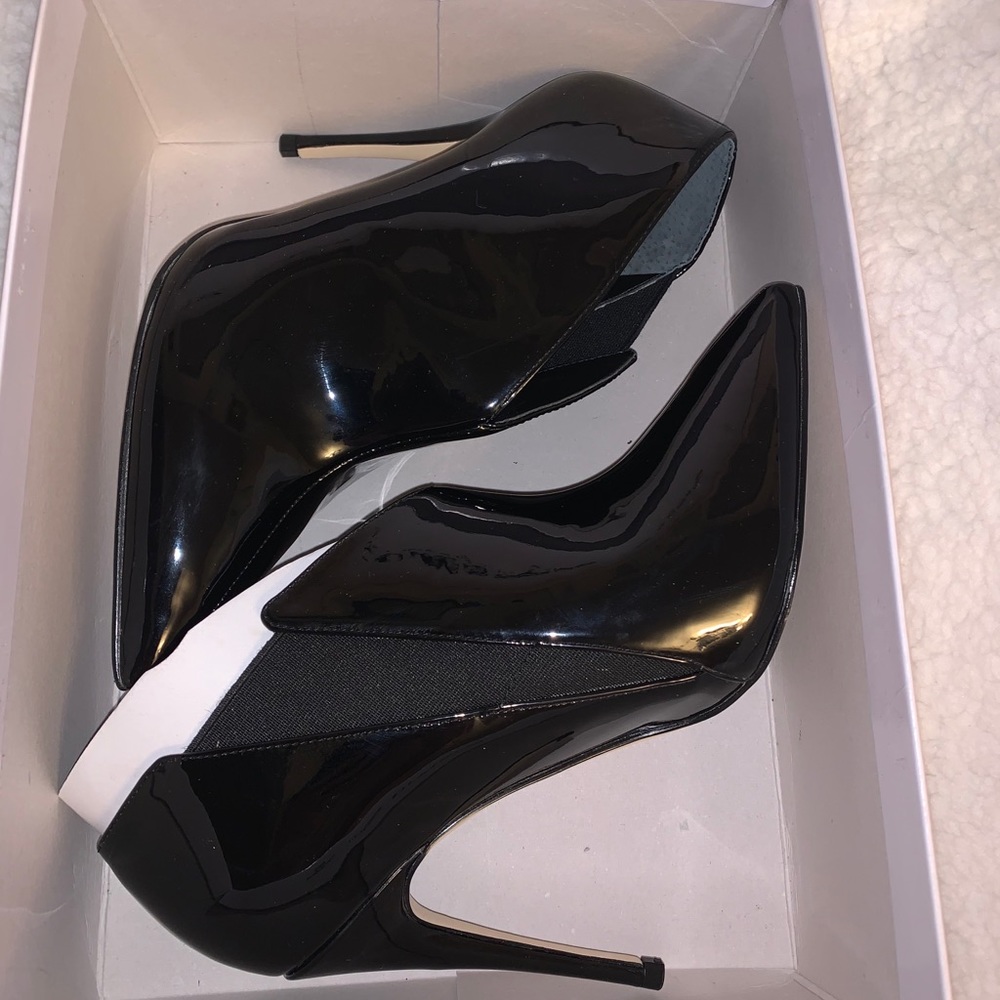 Guess High heels